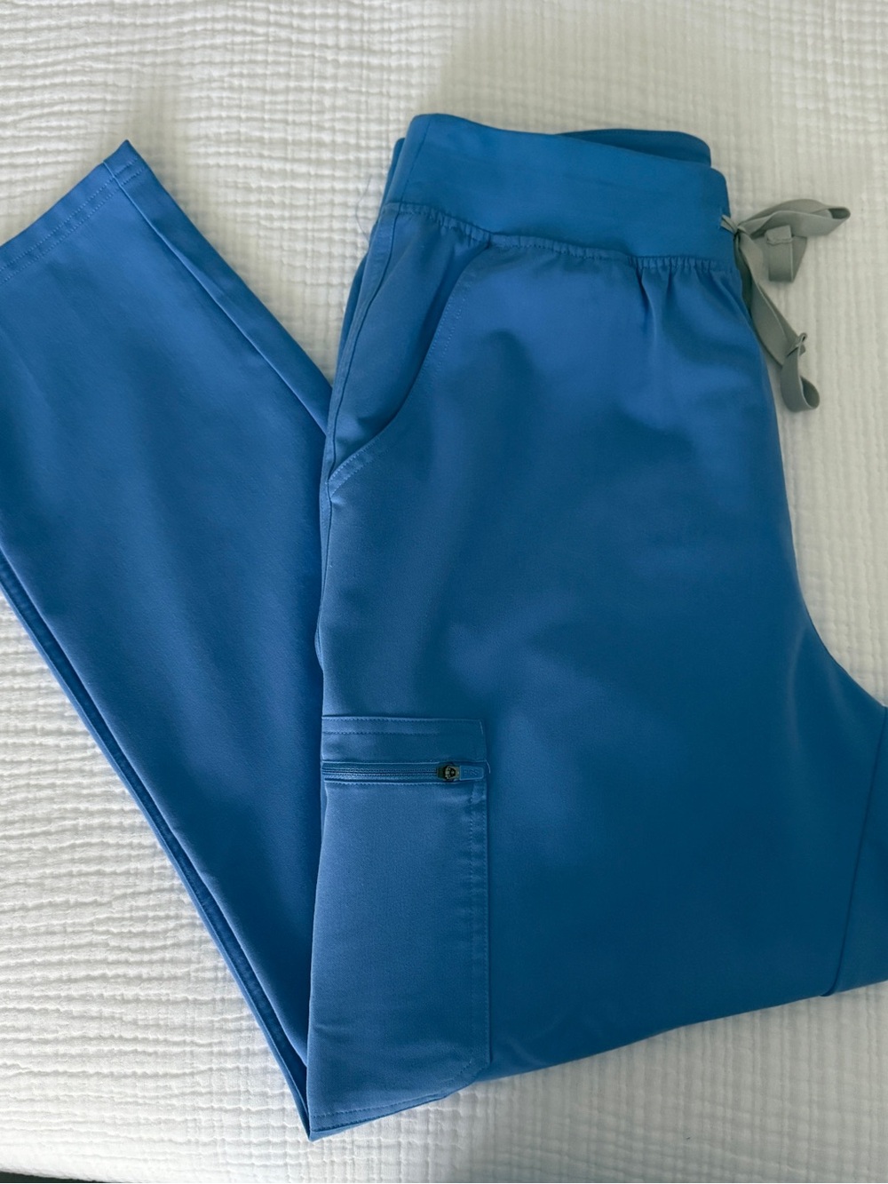 Figs Women's Royal Blue Yola Scrub Pants